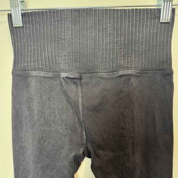 Free People Movement Leggings Grey - Picture 9 of 9